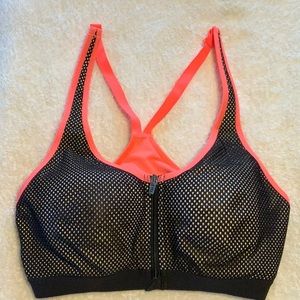 VS sports bra